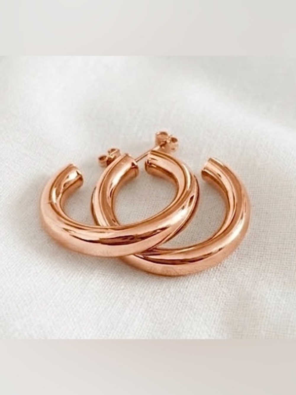 14k-gold-plated Rose Gold women’s 30mm hoop earrings hypoallergenic - CLEARANCE! - Picture 5 of 5